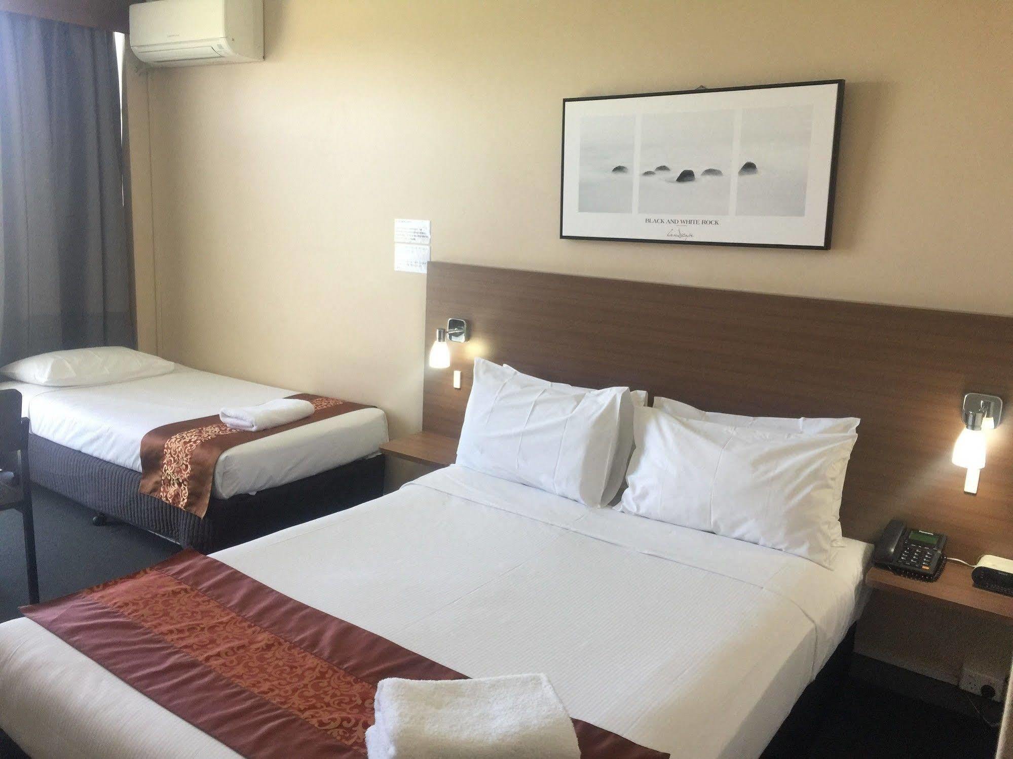 The Select Inn Ryde West Ryde Esterno foto