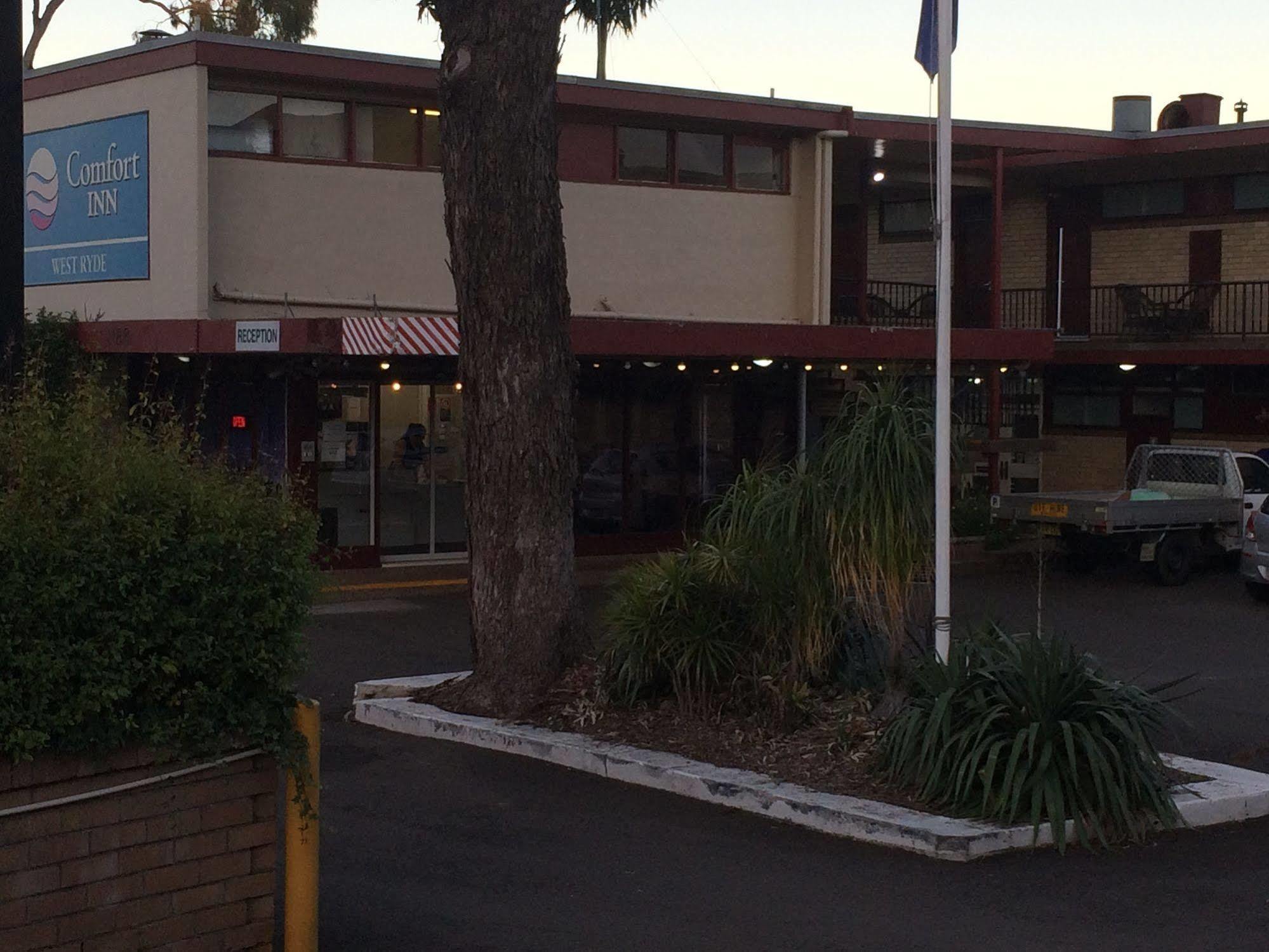 The Select Inn Ryde West Ryde Esterno foto