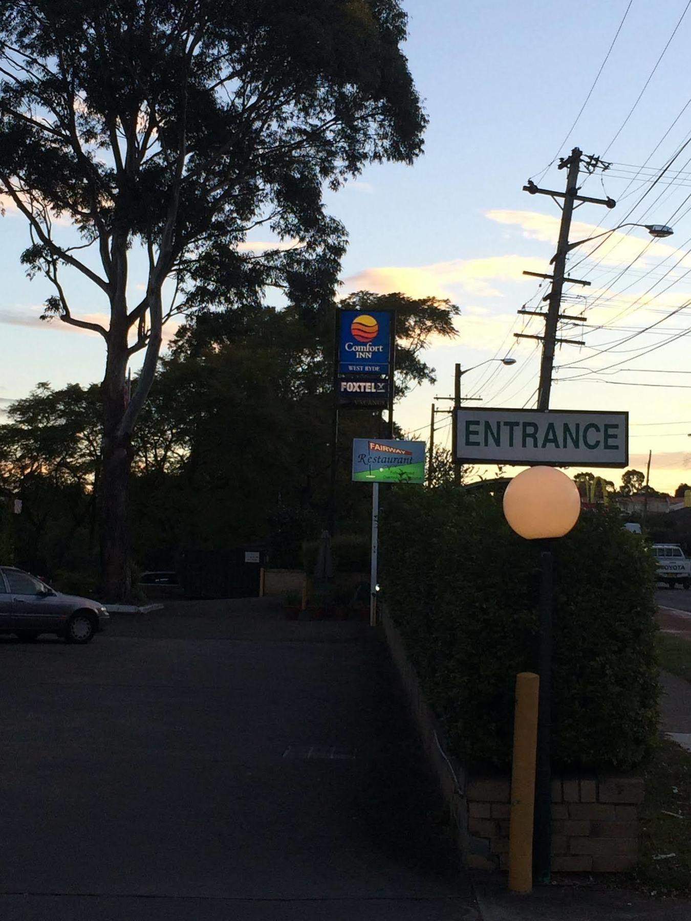 The Select Inn Ryde West Ryde Esterno foto